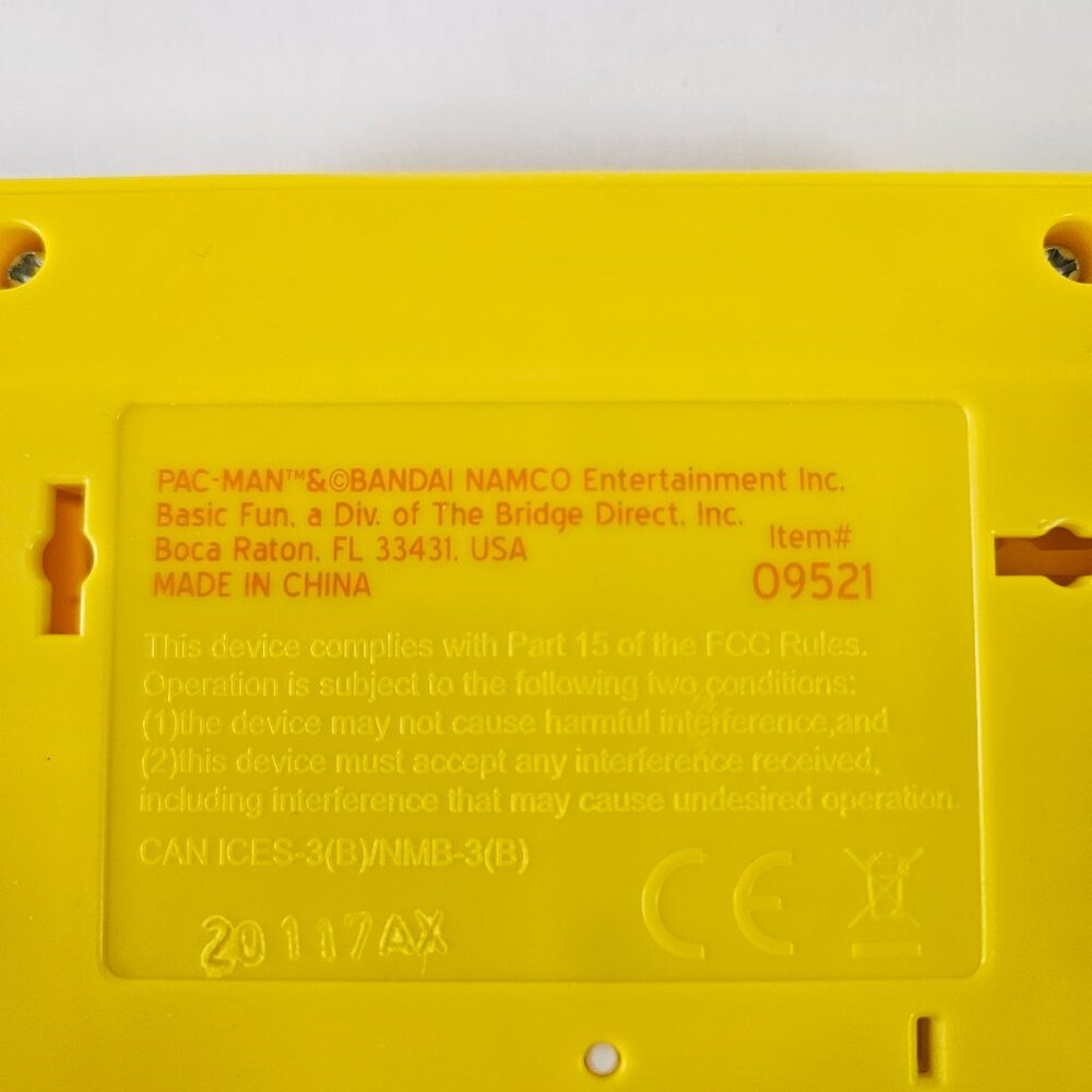 Pacman Retro Handheld Mini Arcade Video Game Bandai Namco Basic Fun 09521 Tested - Picture 5 of 10